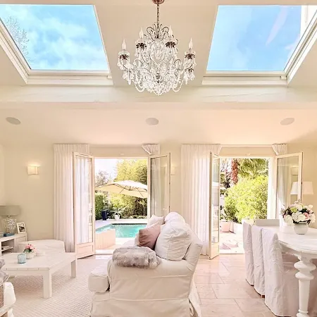Magnificent Belle Epoque With Pool 앙티브