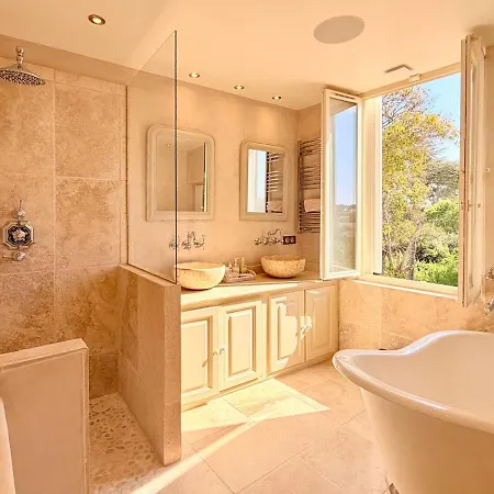 Magnificent Belle Epoque With Pool *